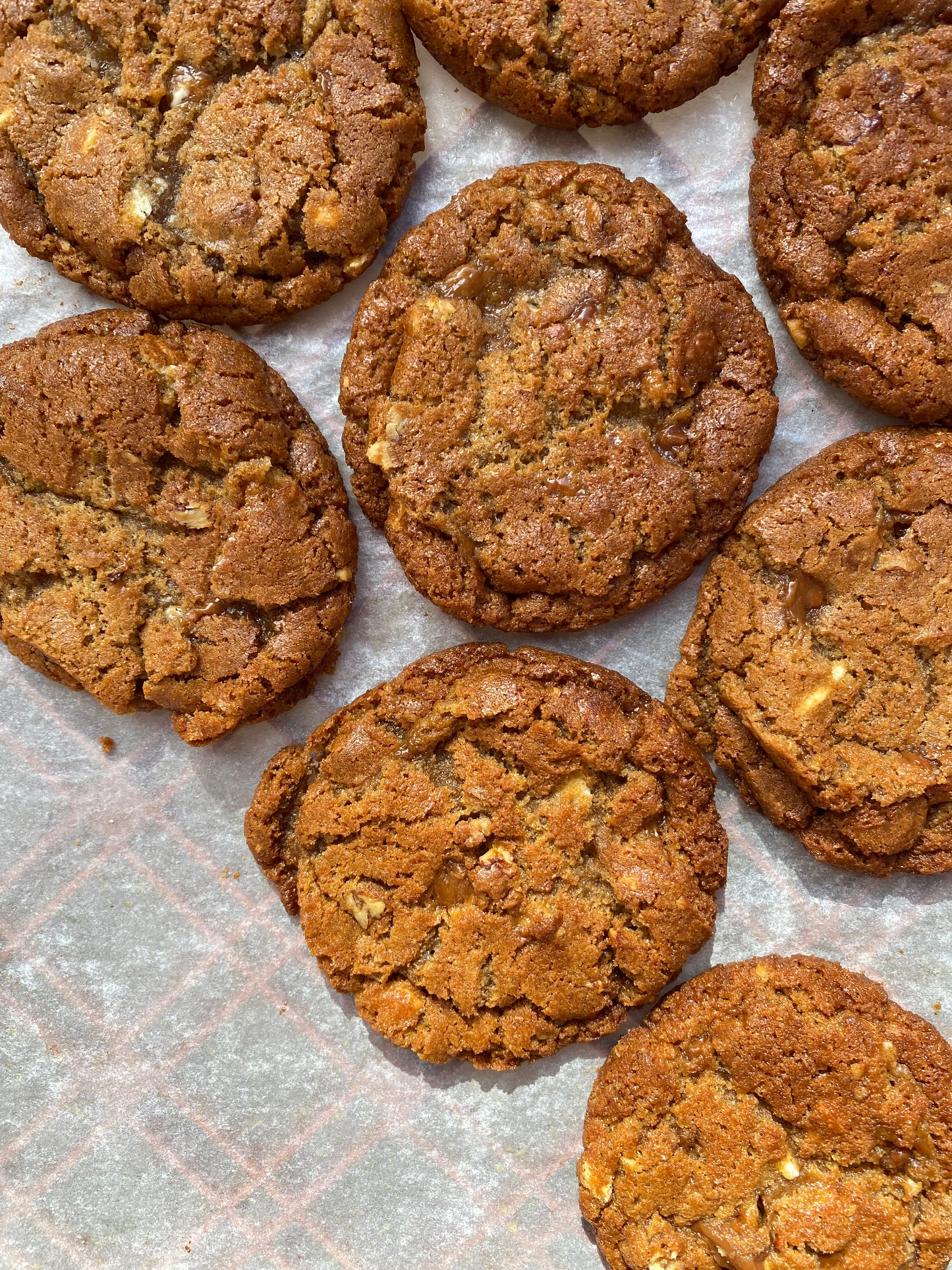 Toffee, White Chocolate + Pecan Cookie